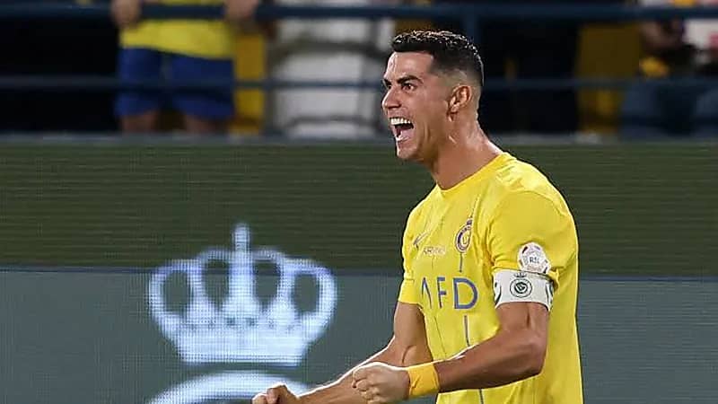 رونالدو يوقف خططه في بناء فندق فاخر في مانشستر