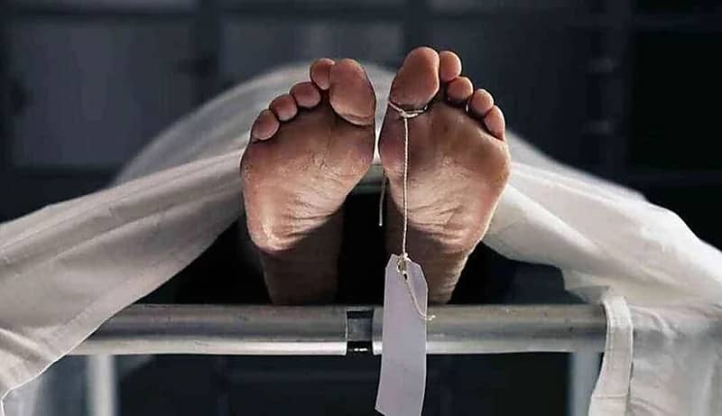 سيدة تنهي حياة زوجها وتقطع جثمانه بمساعدة عشيقها