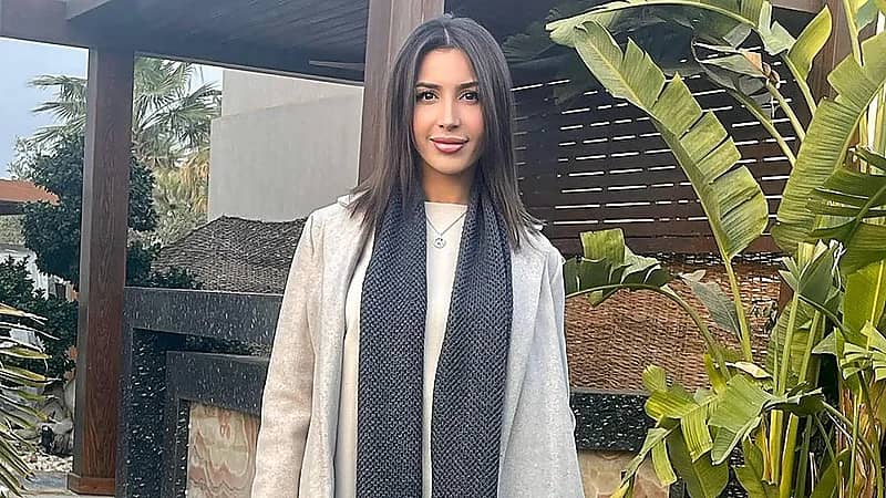 جنات تخطف الأنظار في أحدث ظهور لها.. صور