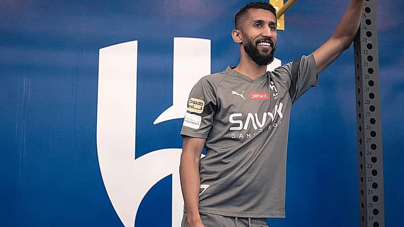 استبعاد الفرج من بعثة الهلال المغادرة إلى قطر