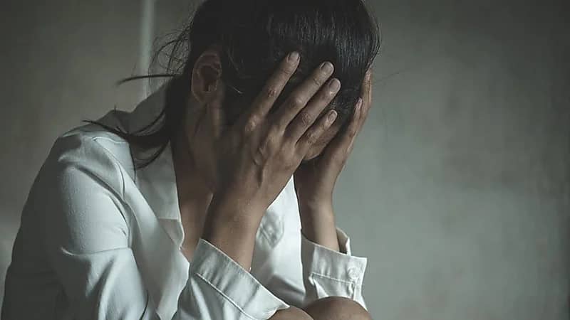 اتهام محلل نفسي شهير باغتصاب النساء