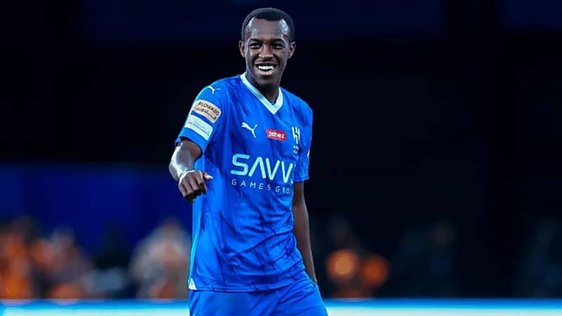 موقف الهلال من رحيل سعود عبدالحميد