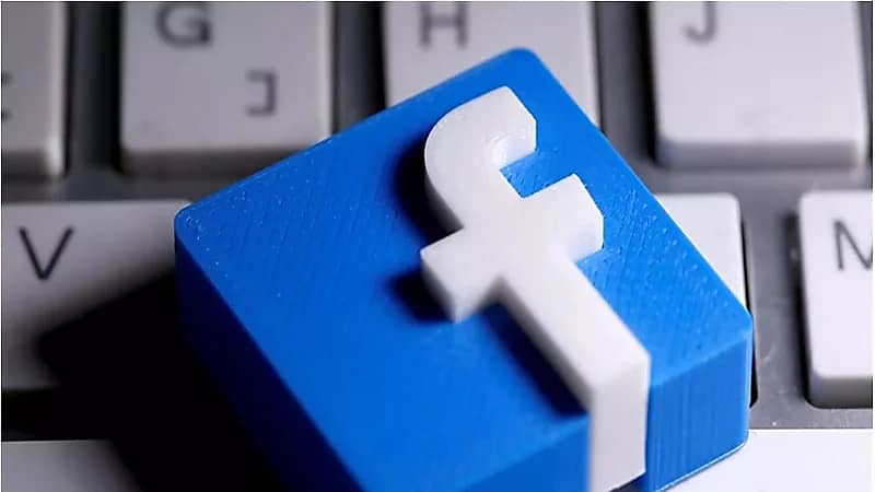 السجن والغرامة لفتاة مصرية شهرت بشاب عبر فيسبوك