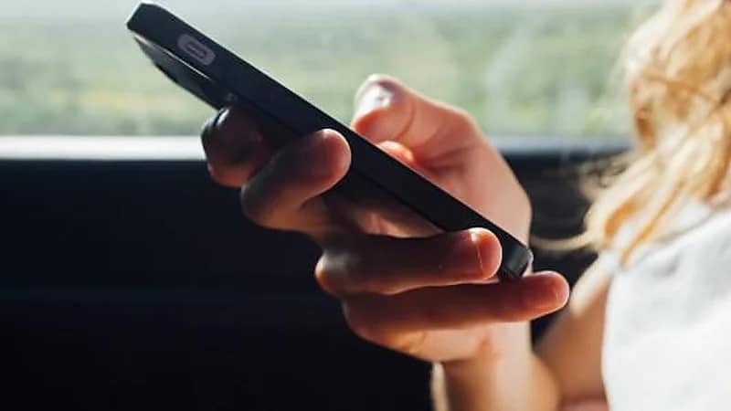 منها مشاكل القلب .. 6 مخاطر صحية للهاتف المحمول