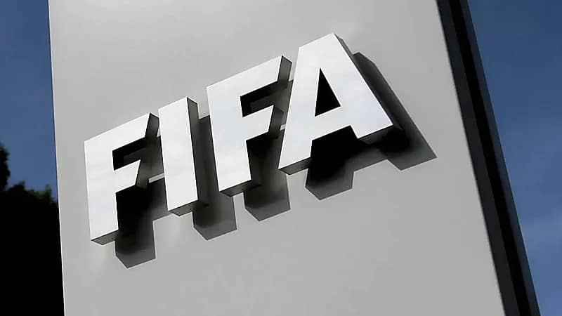 خلاف بين روابط الدوريات والاتحادات مع "فيفا"