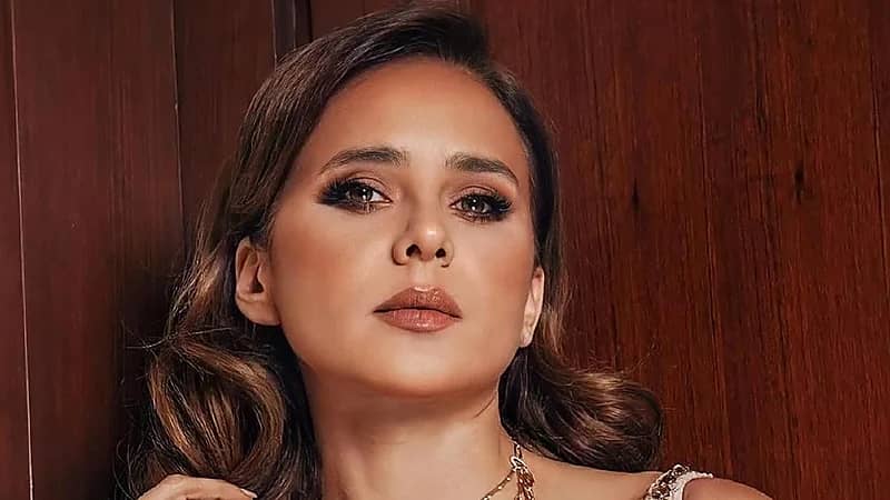 نيللي كريم تفاجأ الجمهور بخضوعها لعملية جراحية