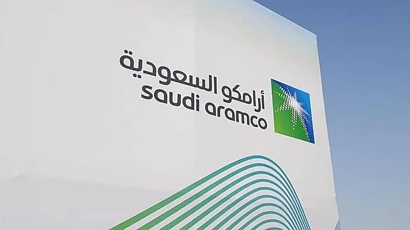 أرامكو تدرس خفض أسعار الخام العربي لآسيا في يناير