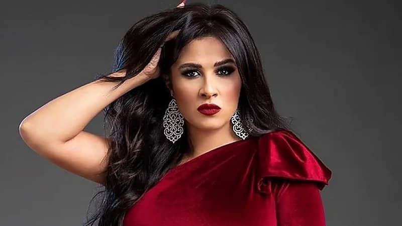 إعلان يتسبب في الهجوم على ياسمين عبدالعزيز