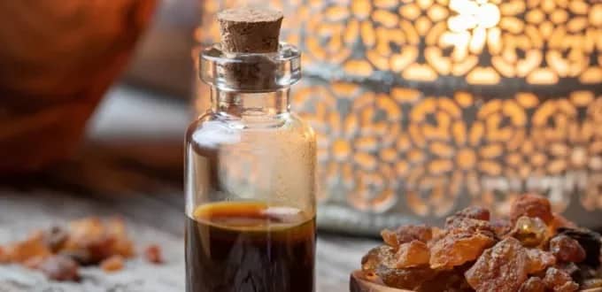 طبيب : لا داع لاستخدام عشبة المُرة يوميا في تطهر اللثة.. فيديو