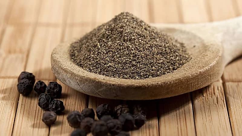 تعرف على الفوائد العديدة للفلفل الأسود