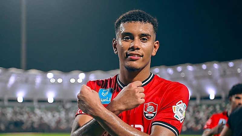 الشباب يتوصل لاتفاق رسمي مع مبارك الراجح