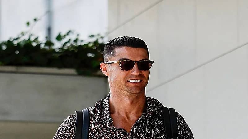 إعلامي جزائري يكشف جوانب إنسانية خفية في حياة كريستيانو رونالدو