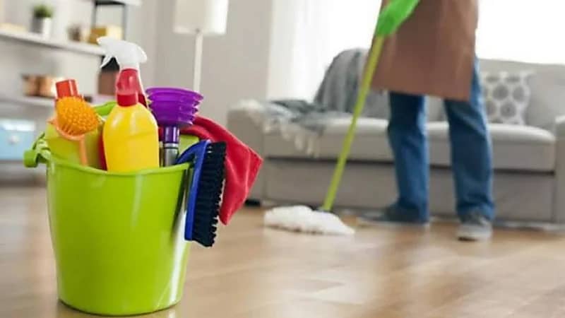 سيدة ترفع دعوى ضد زوجها بسبب الأعمال المنزلية