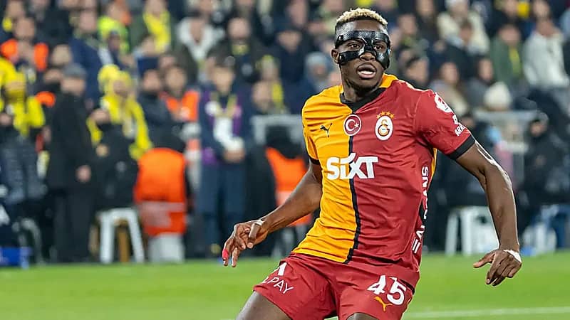 غلطة سراي يتفق مع نابولي على صفقة أوسيمين