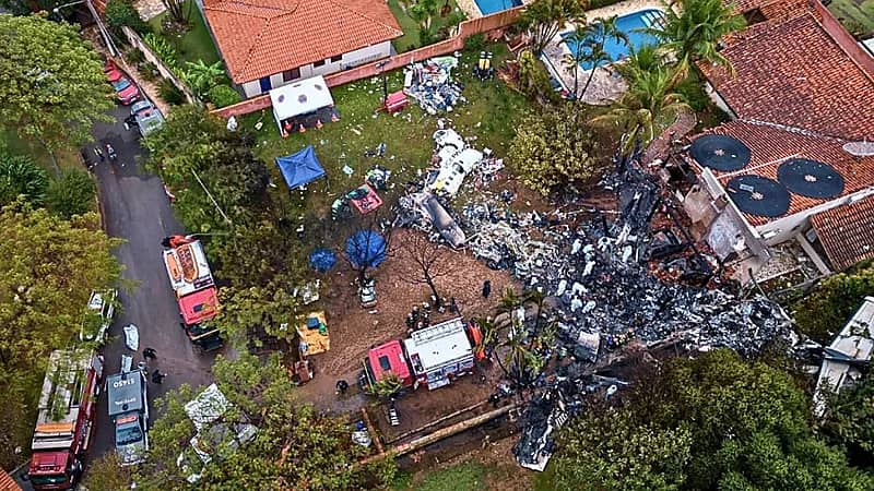 عام على تحطم طائرة برازيلية.. الجليد السبب المحتمل وأزمة مالية للشركة