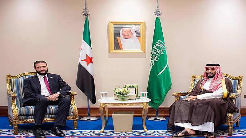 ولي العهد يلتقي قادة ورؤساء عدة دول في الدوحة