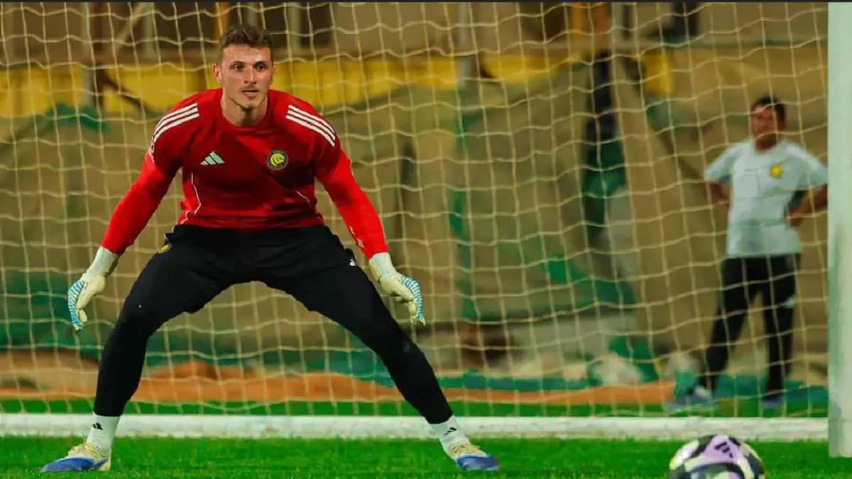 بينتو يقترب من مغادرة النصر وسط اهتمام إيطالي