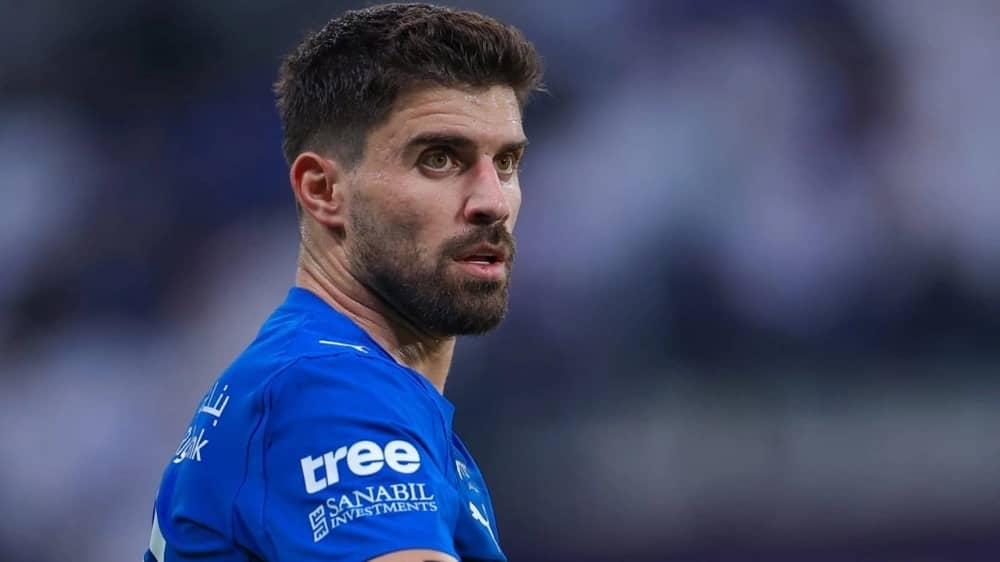 الهلال ينتظر قرار نيفيز النهائي وسط رغبة أوروبية