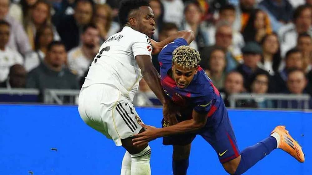 الأهلي يغري فينيسيوس جونيور براتب خيالي