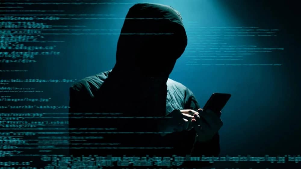 تحذير عاجل: محاولات اختراق واسعة للهواتف في دولة عربية