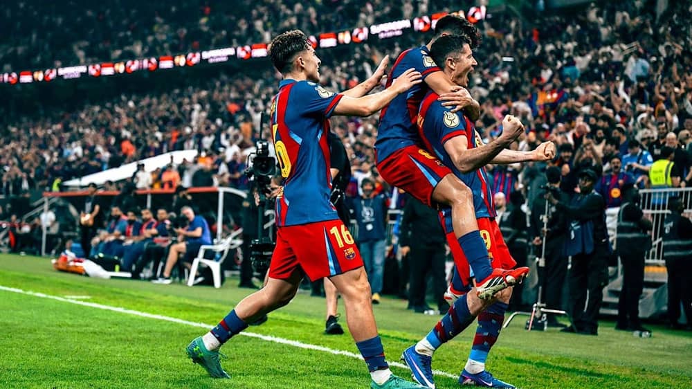برشلونة يحقق كأس السوبر الإسباني بعد الفوز على ريال مدريد