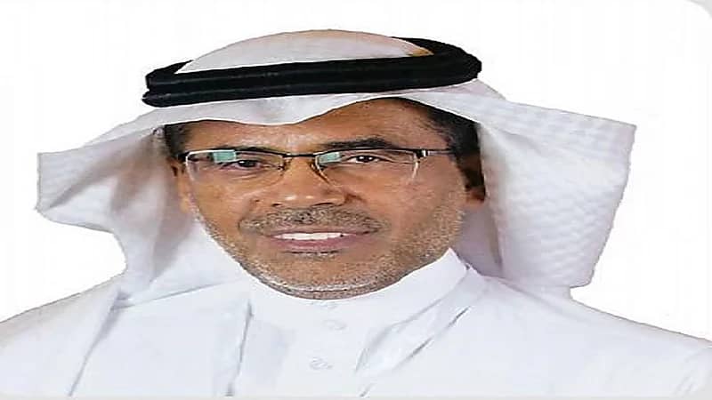 مُتخصص في الأمراض الصدرية يُحذر من استخدام السجائر الإلكترونية