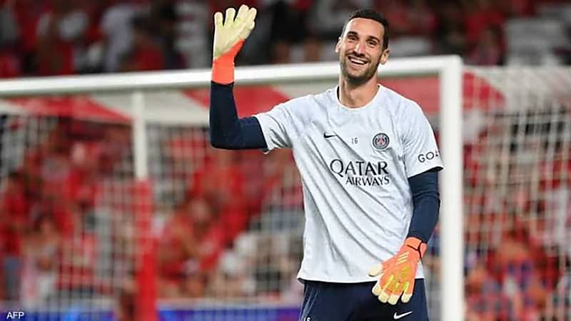 حارس باريس سان جيرمان ينجو من الموت بأعجوبة