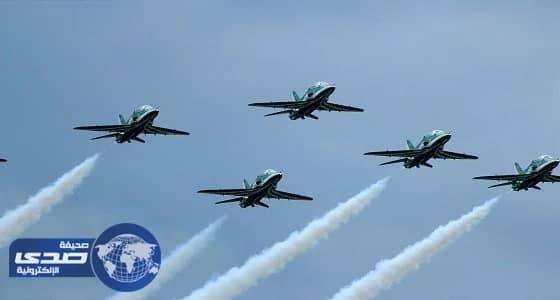 هيئة الترفيه تشعل سماء جدة بطائرات بهلوانية