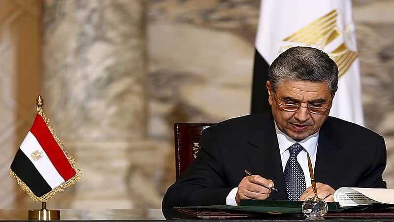 وزير الكهرباء المصري يكشف تفاصيل مشروع الربط الكهربائي مع المملكة