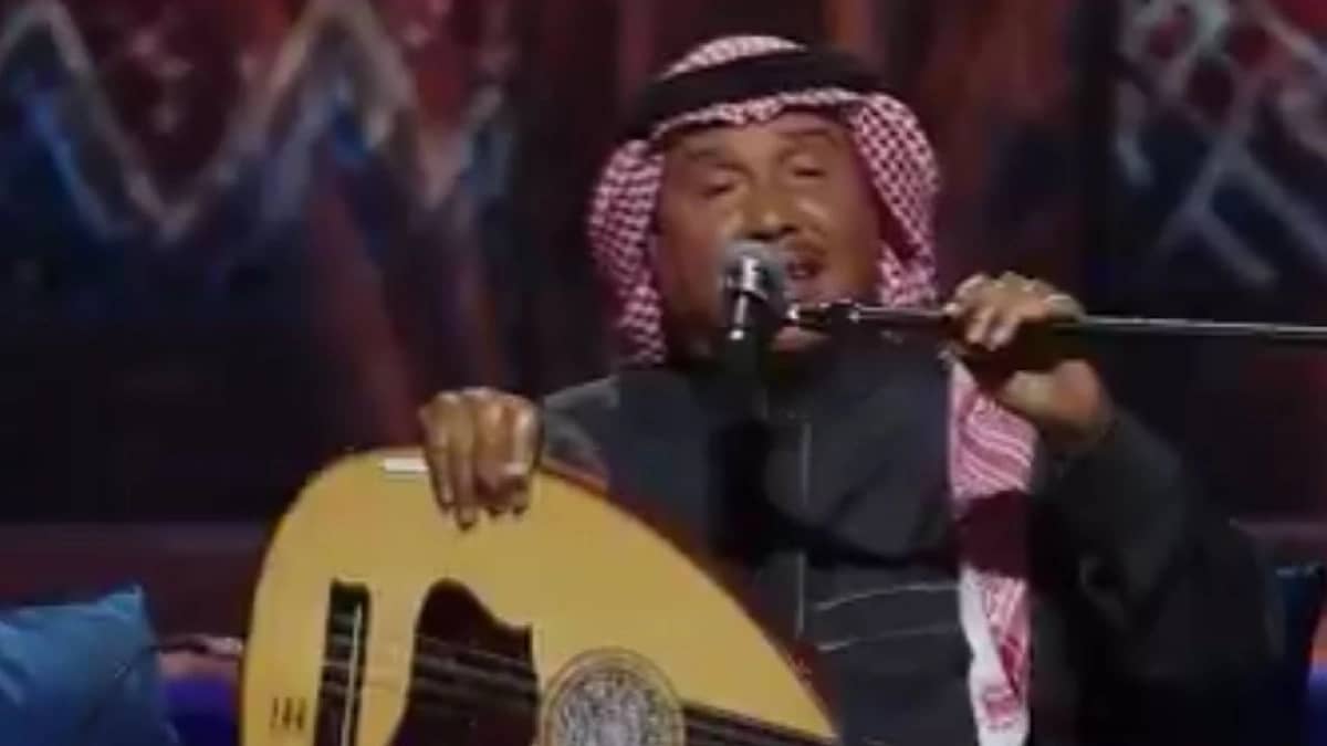 محمد عبده للجمهور: قصرت معكم سامحوني والجمهور يرد بحب  .. فيديو