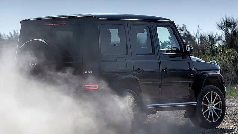 بالصور.. مواصفات وأسعار مرسيدس جي كلاس موديل 2023 في المملكة