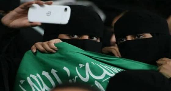 في ظل حضور العوائل للكلاسيكو.. ترقب لكسر " أعلى حضور "