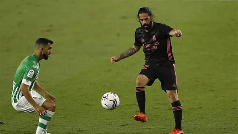 تطورات جديدة في مستقبل إيسكو مع ريال مدريد