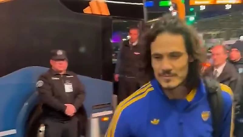 كافاني يواجه سؤالاً محرجاً بخصوص رونالدو .. فيديو