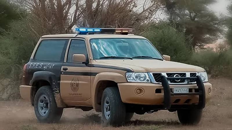 ضبط مواطن بحوزته أسد وكائنات مهددة بالانقراض في الرياض(فيديو)