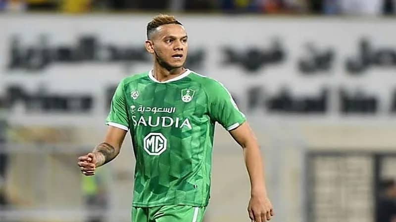 الشيخي لـ"دي سوزا": جمهور الأهلي لا يحترم المتمردين 