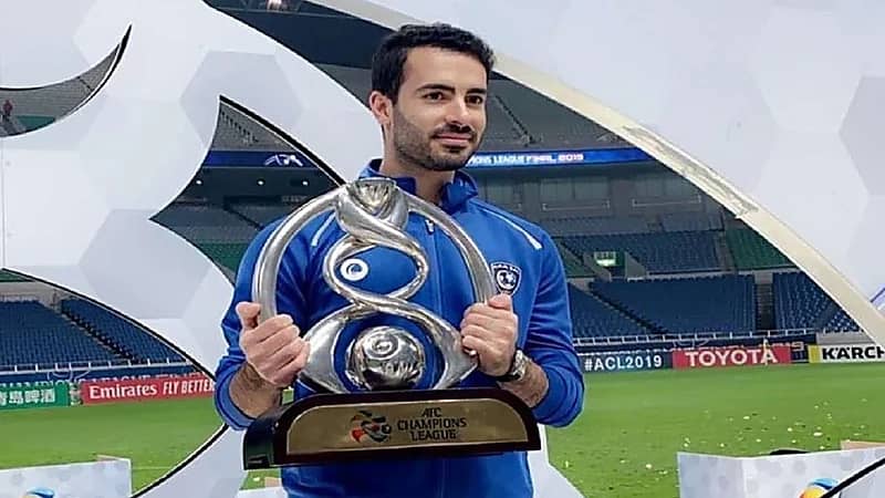 الوحدة يضم أمير كردي رسميًا إلى صفوفه