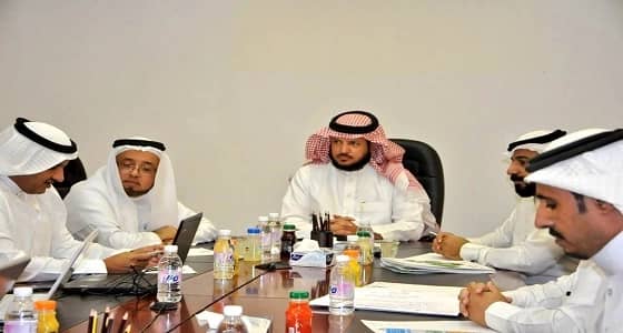 6 مبادرات مرشحة لجائزة " مكة " للتميز في الطائف