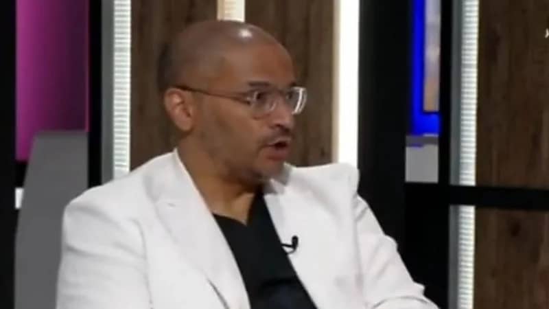 استشاري يكشف عن الشخص المسؤول عن الأخطاء الطبية في عيادات التجميل "فيديو"