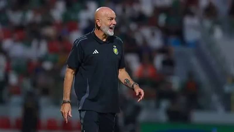 النصر يدرس إقالة بيولي