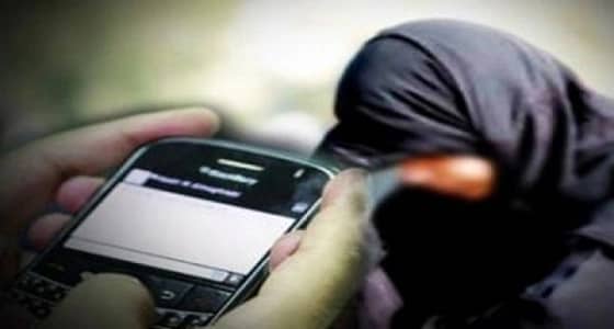 شاب يبتز فتاة بعد اختراق حساباتها بعسير وهذه العقوبة في انتظاره