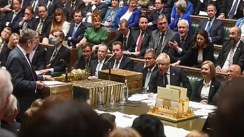 اعتقال برلمانى إيطالي بتهمة الاغتصاب