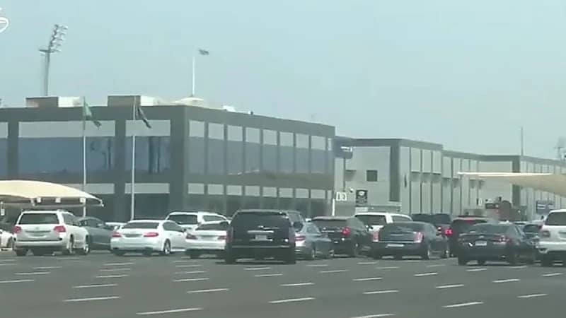 توقف الحركة في المنافذ جراء عطل بنظام الجوازات