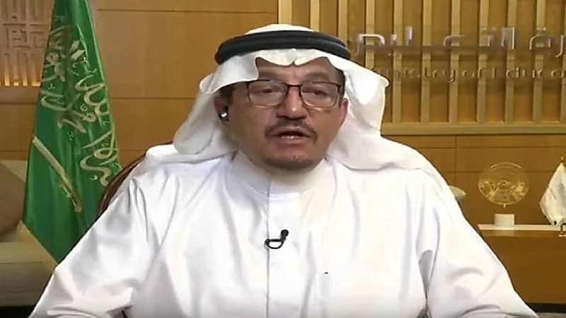 وزير التعليم يوجه بخطة زمنية لأخذ لقاح كورونا لمنسوبي الوزارة