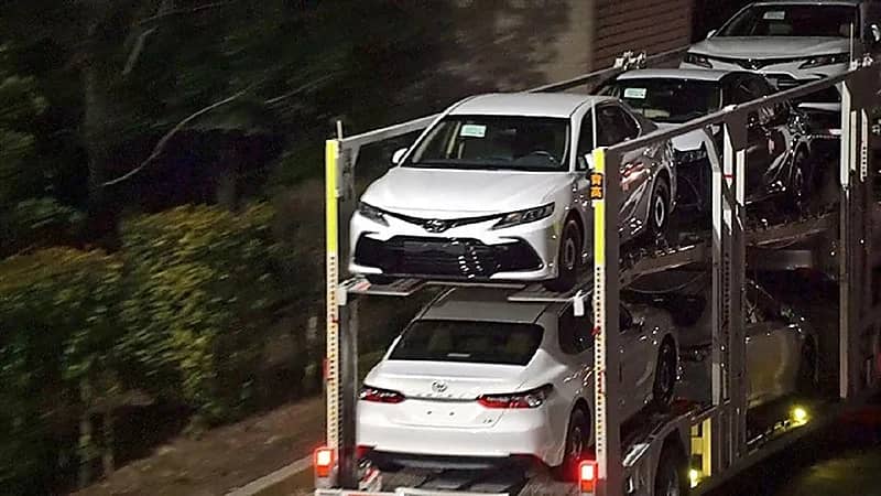 بالصور.. تويوتا كامري 2021 قريبًا في المملكة