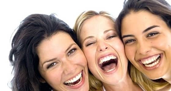 الضحك والتعبير عن المشاعر أسهل الطرق لتقوية الجهاز المناعي