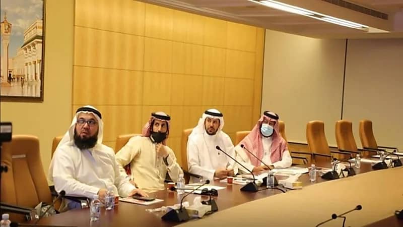 غرفة مكة تناقش توطين وظائف المعلومات والذكاء الاصطناعي