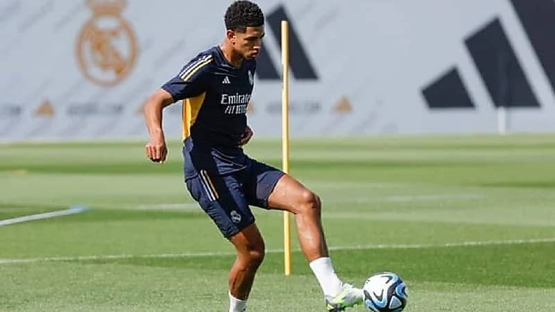 بيلينغهام يشارك في تدريبات ريال مدريد بعد استبعاده من معسكر المنتخب الإنجليزي