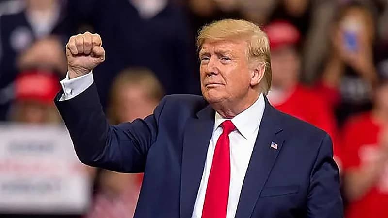 لارا ترامب: الرئيس السابق قد يترشح مجددا للرئاسة في 2024