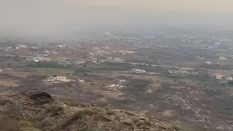 سحب رعدية وصواعق تغطي سماء جازان والذروة في أغسطس..فيديو